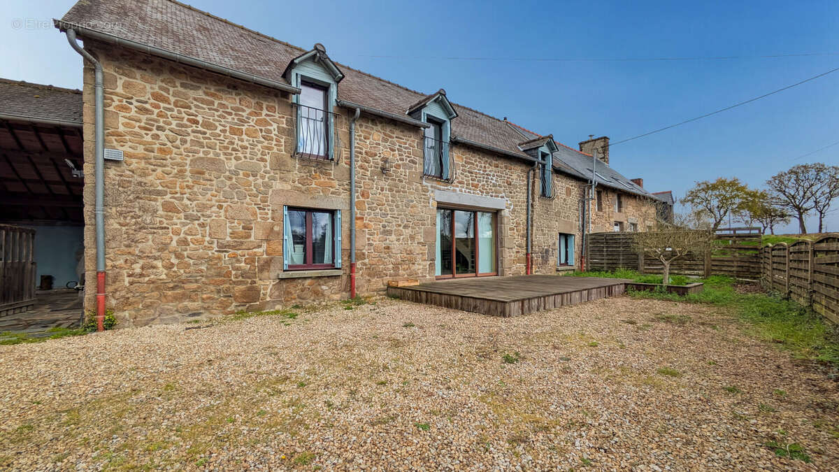 Longère 140 m² - 4 chambres terrain 630 m²  - Proche Combourg - photo 17