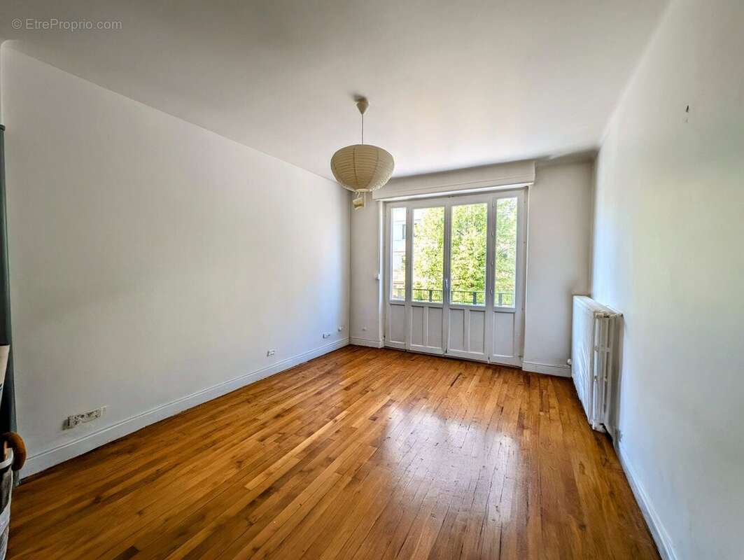 salon - Appartement à GAILLARD
