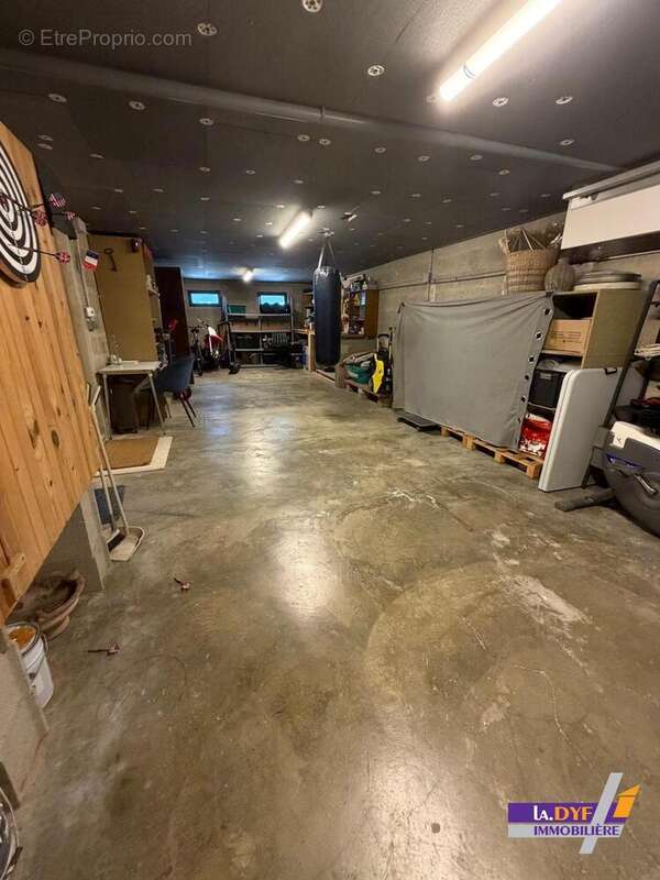 Maison 145 m² à Coubron  - photo 21