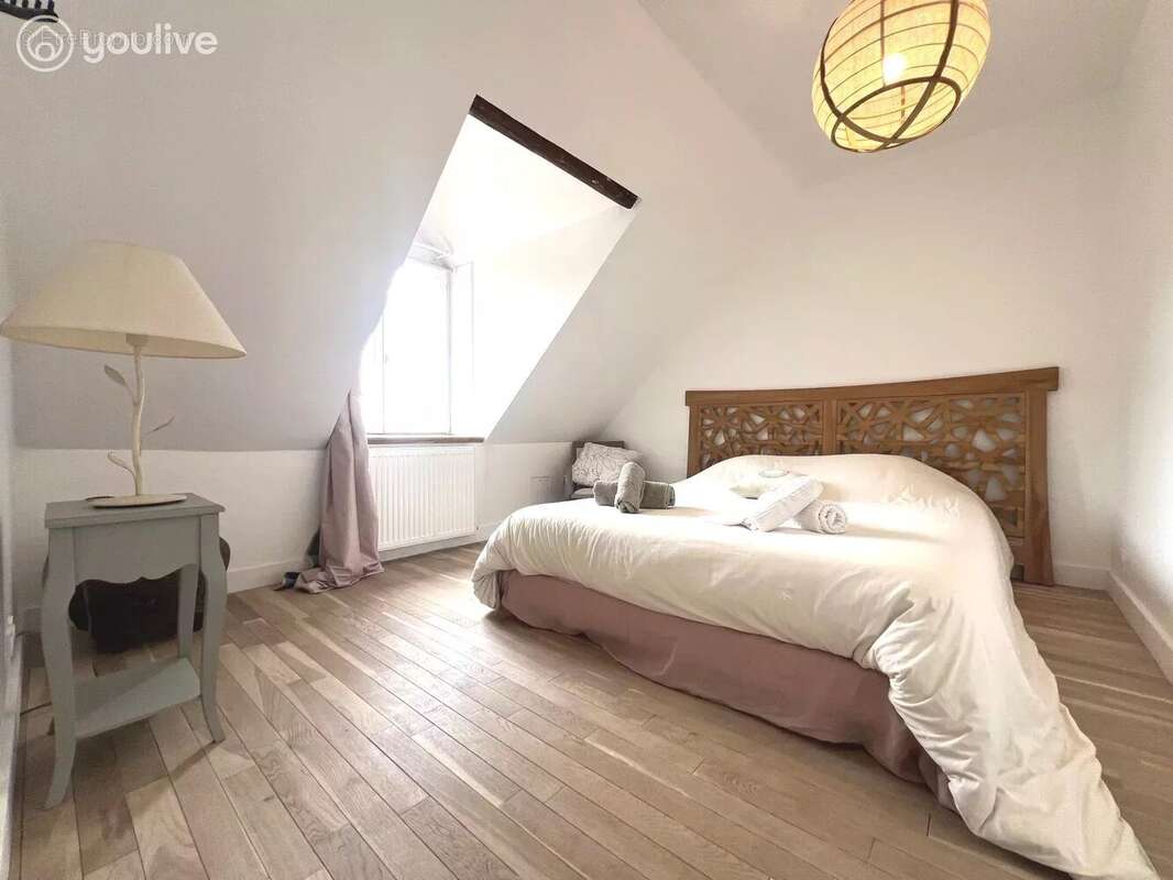 Maison de charme et confort d'une piscine intérieure - photo 18