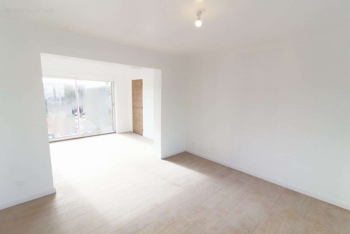 Maison à SIN-LE-NOBLE