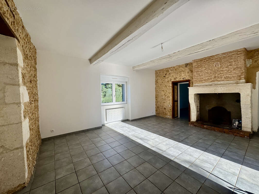 Maison à MOULEYDIER