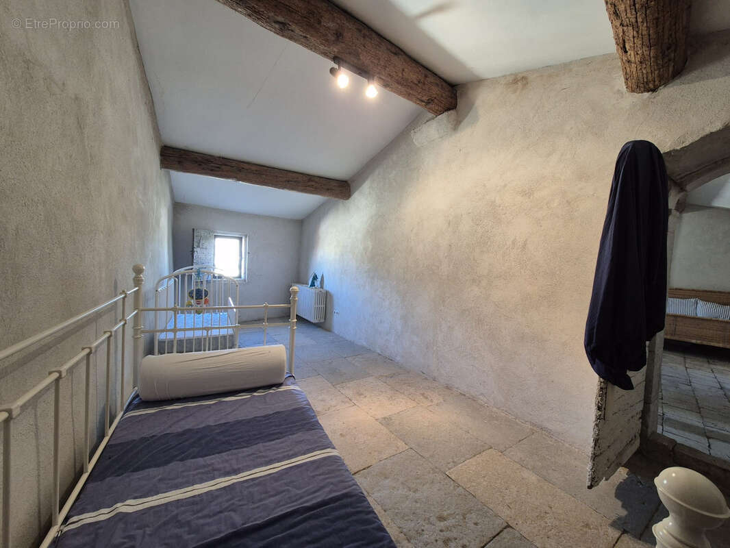 Maison à AIGUES-VIVES