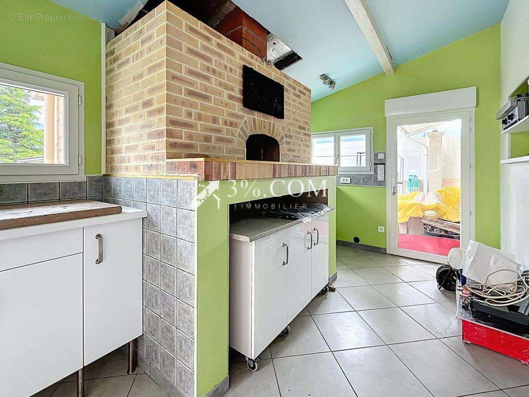 Maison à AOUSTE-SUR-SYE