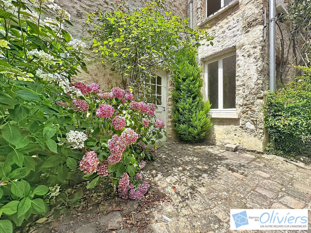 Appartement 90 m² à Chevreuse  - photo 8