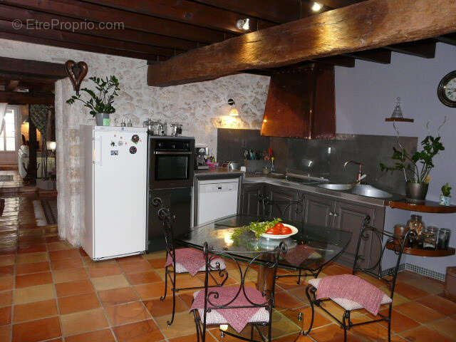 Ensemble de carractere - photo 36