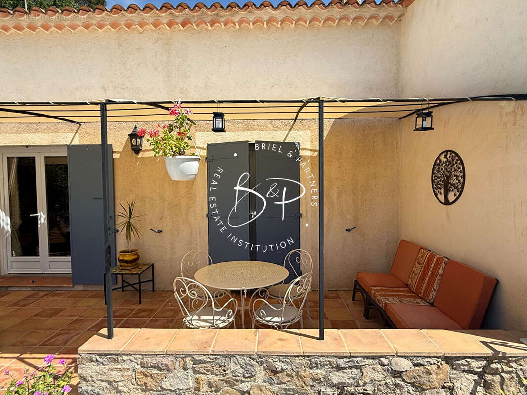 Maison à LORGUES
