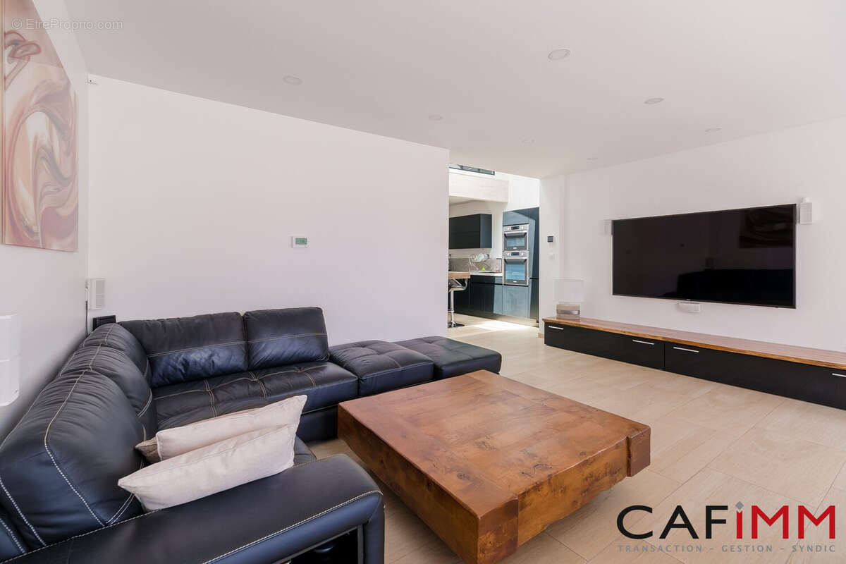 Maison à VILLEURBANNE