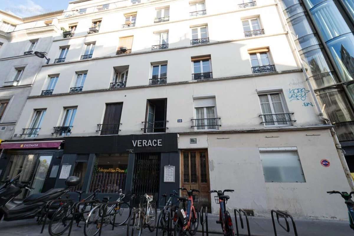 Appartement à PARIS-11E