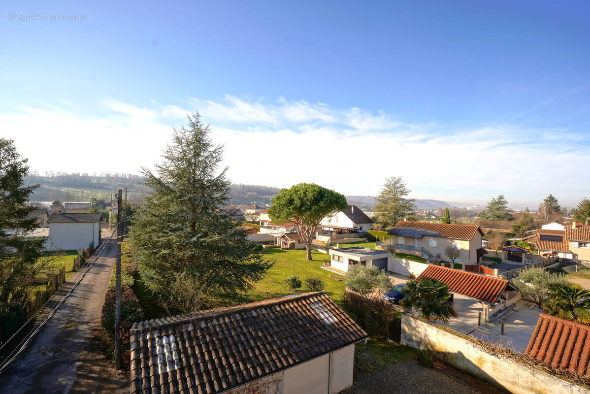 Maison à BOURGOIN-JALLIEU