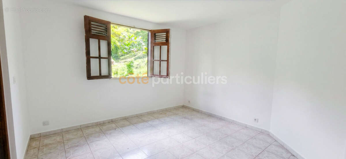Les abymes ? chazeau  maison 112 m² sur 2 014 m² de terrain - photo 10