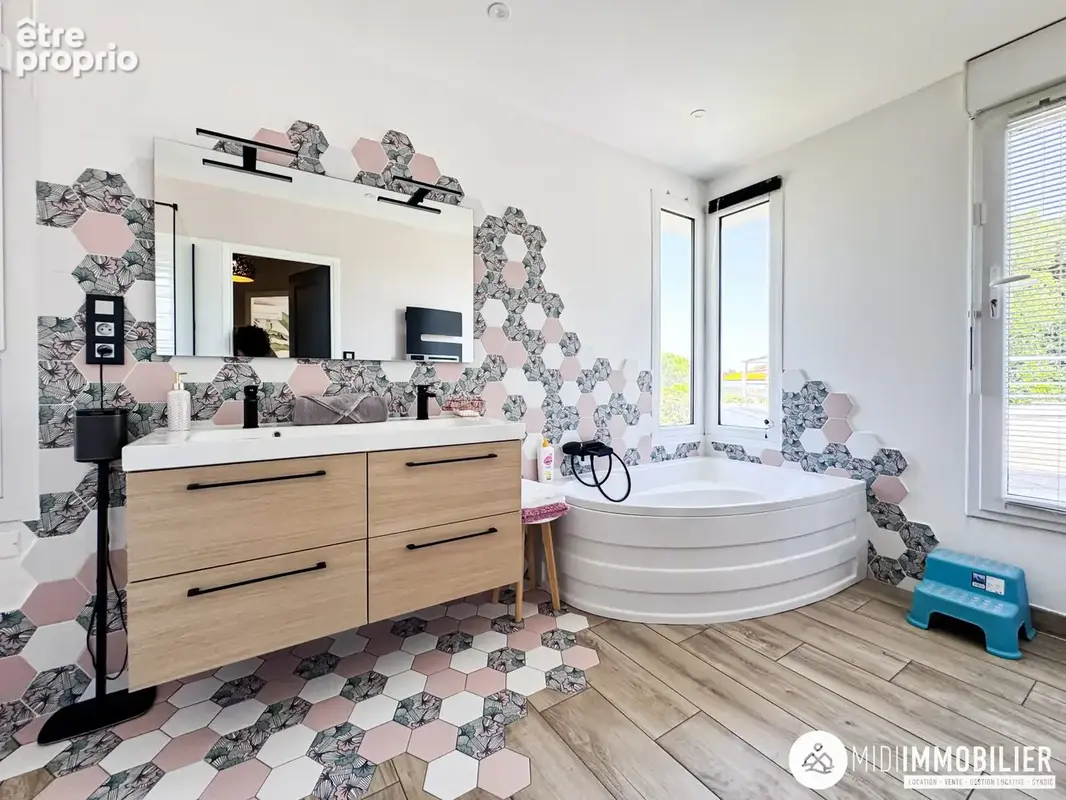 Maison 6 pièces 196 m² à vendre à Puygouzon (81990) - photo 9