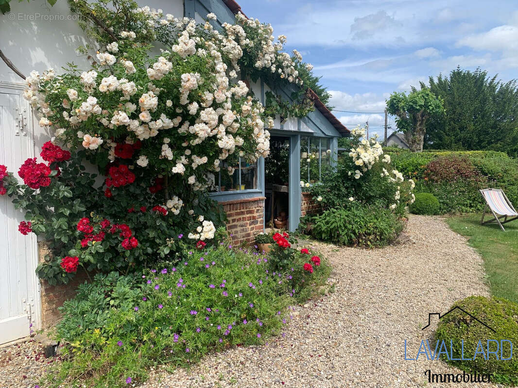 Maison 285 m² à Rubempre  - photo 7