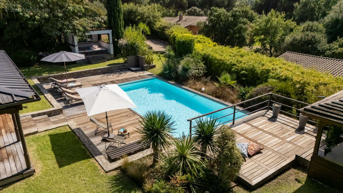 Maison à LA CROIX-VALMER