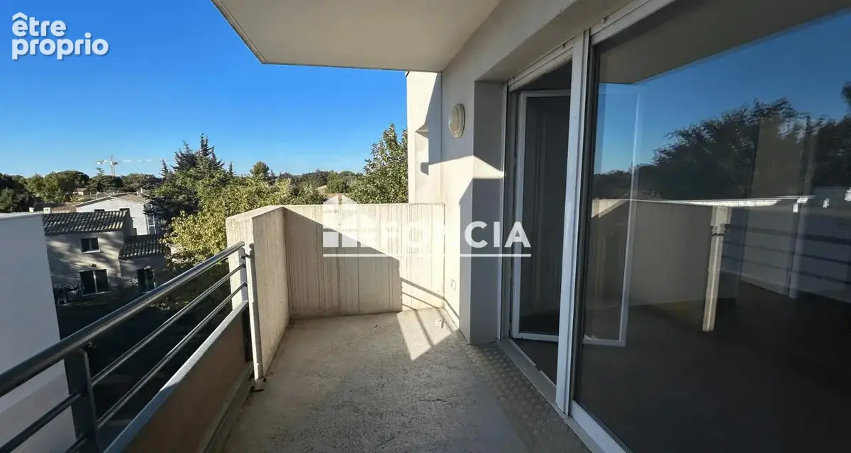 T2 récent avec ascenseur à Morières-lès-Avignon : un placement locatif idéal - photo 1