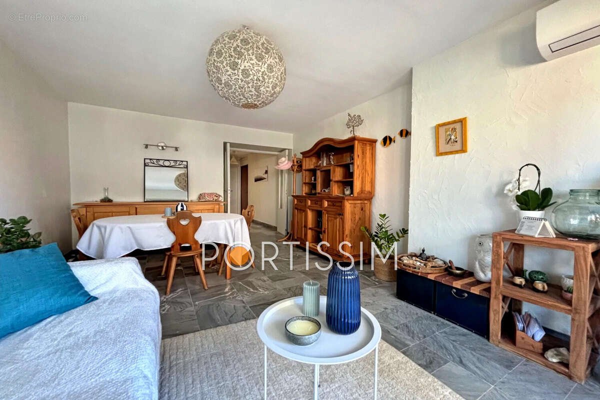 Appartement à CAGNES-SUR-MER