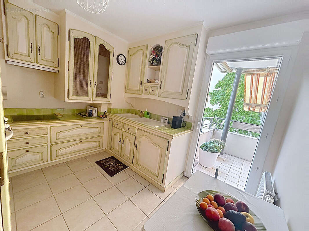 Appartement à CALUIRE-ET-CUIRE