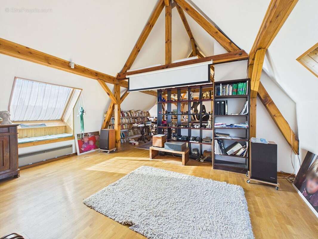 Maison 206m² Avec Piscine Couverte - photo 12
