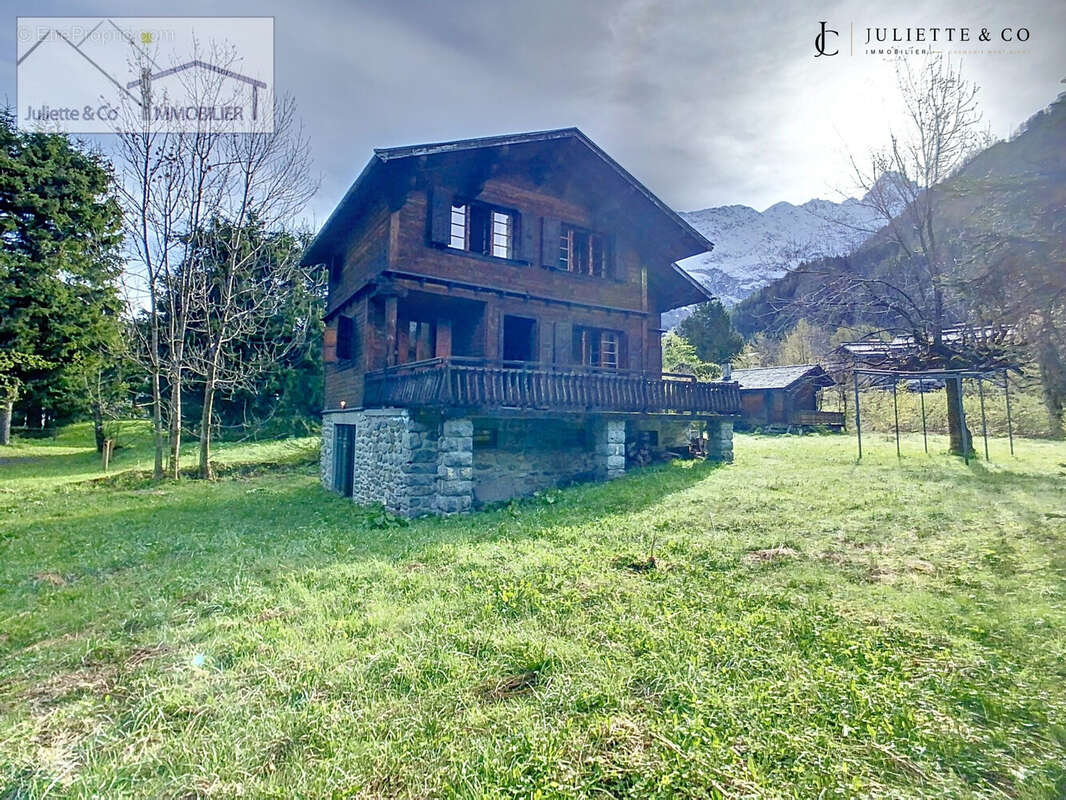 Maison 140 m² à Chamonix-Mont-Blanc  - photo 2