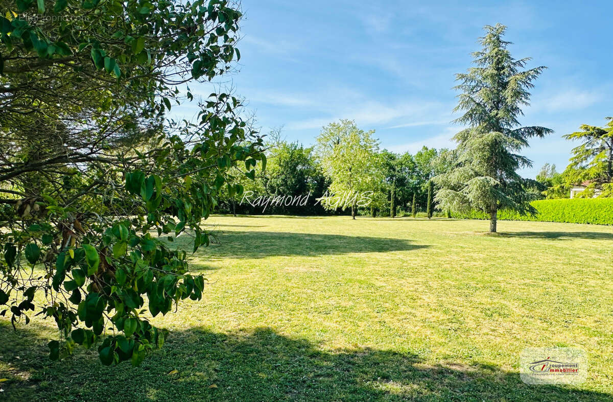 Maison à SAUSSIGNAC