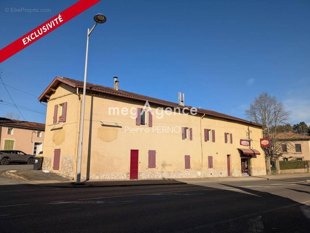 Appartement à CARMAUX