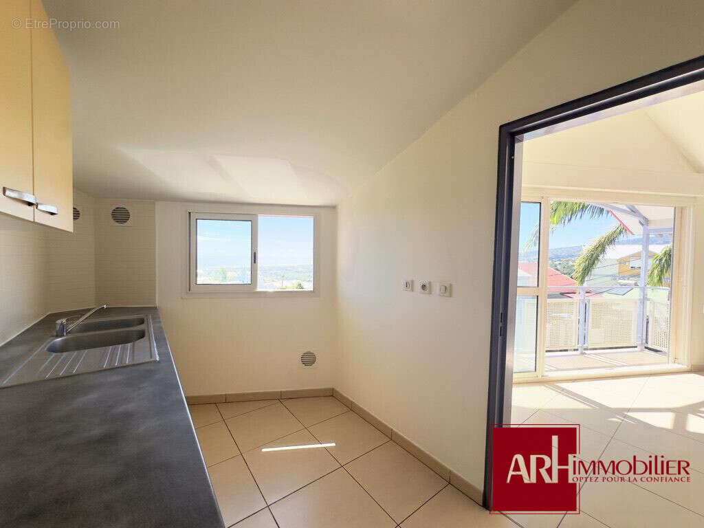 Appartement à SAINT-DENIS