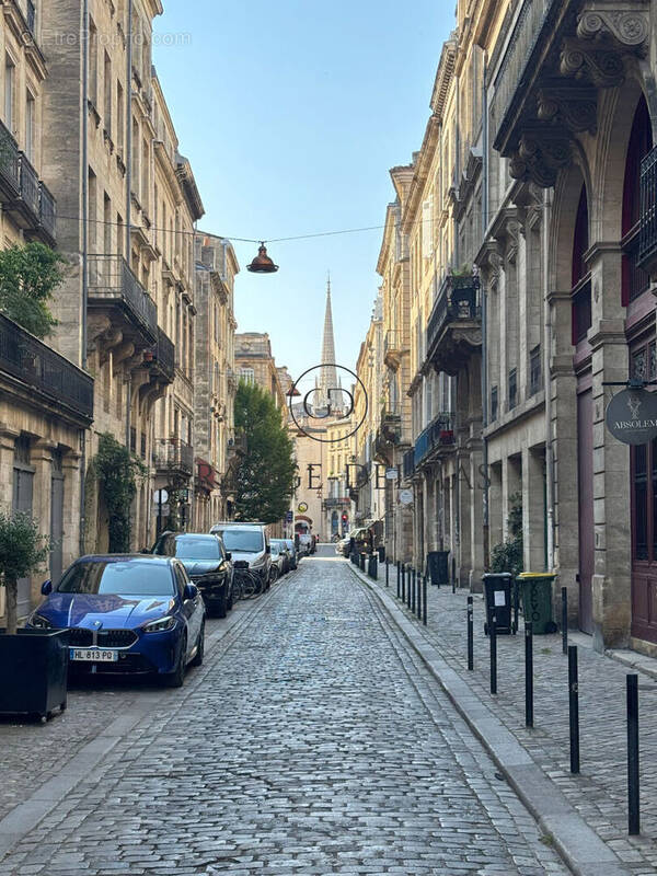 Appartement à BORDEAUX