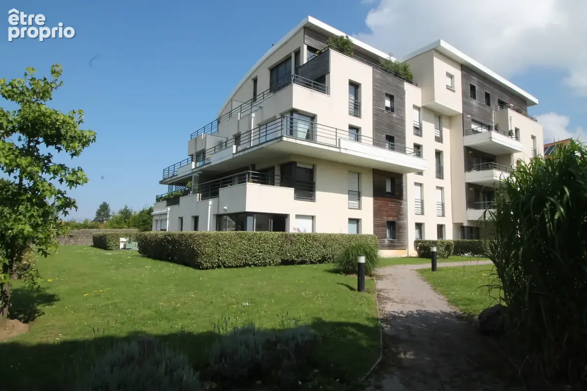 Proche Dernier Sou en résidence de bon standing appartement 3 chambres, grande terrasse, garage 2 voitures - photo 2