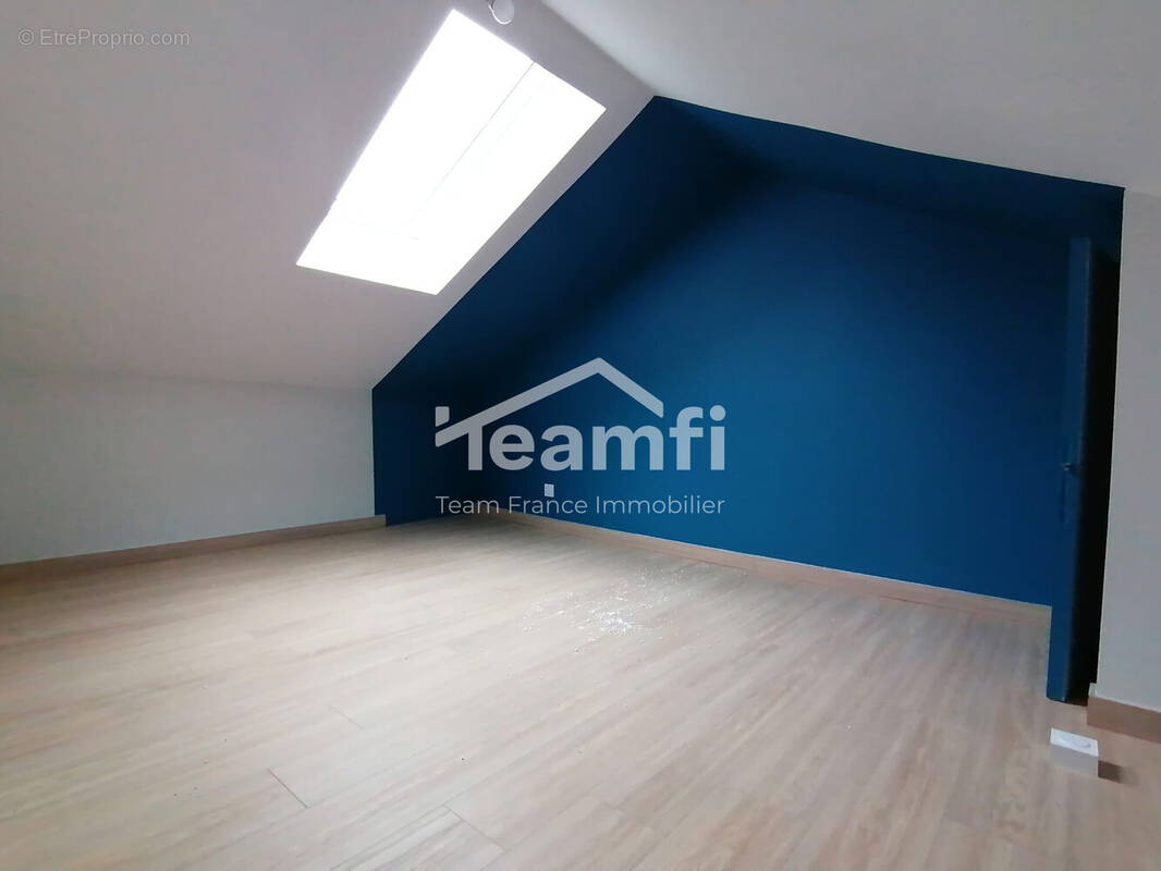 Appartement à LA SEAUVE-SUR-SEMENE