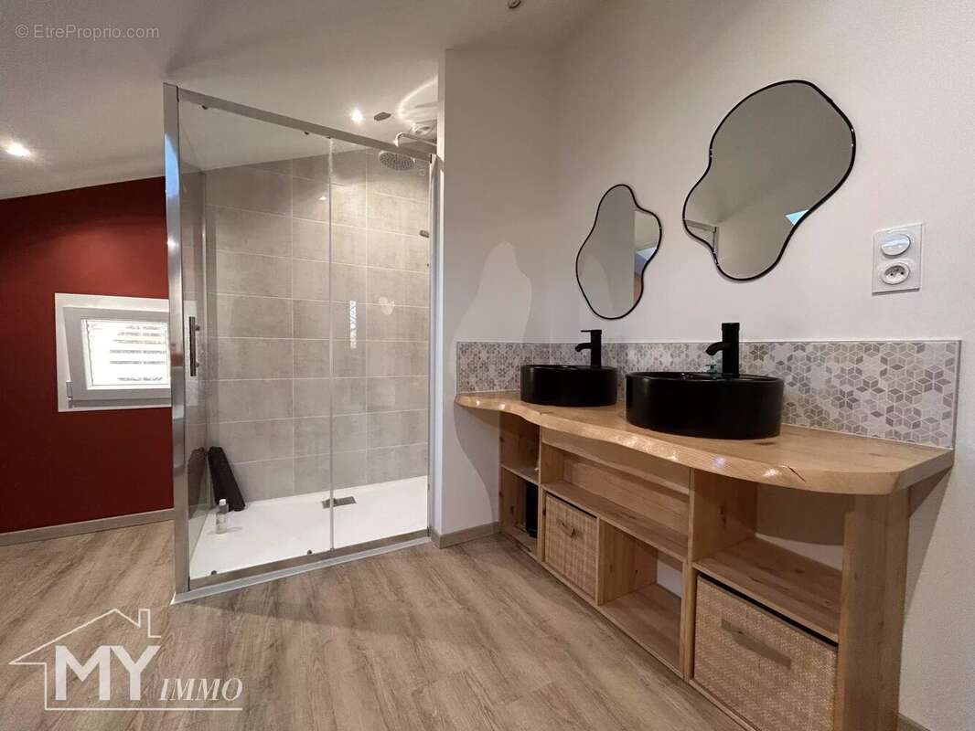 Maison à SAINT-AVIT-SAINT-NAZAIRE