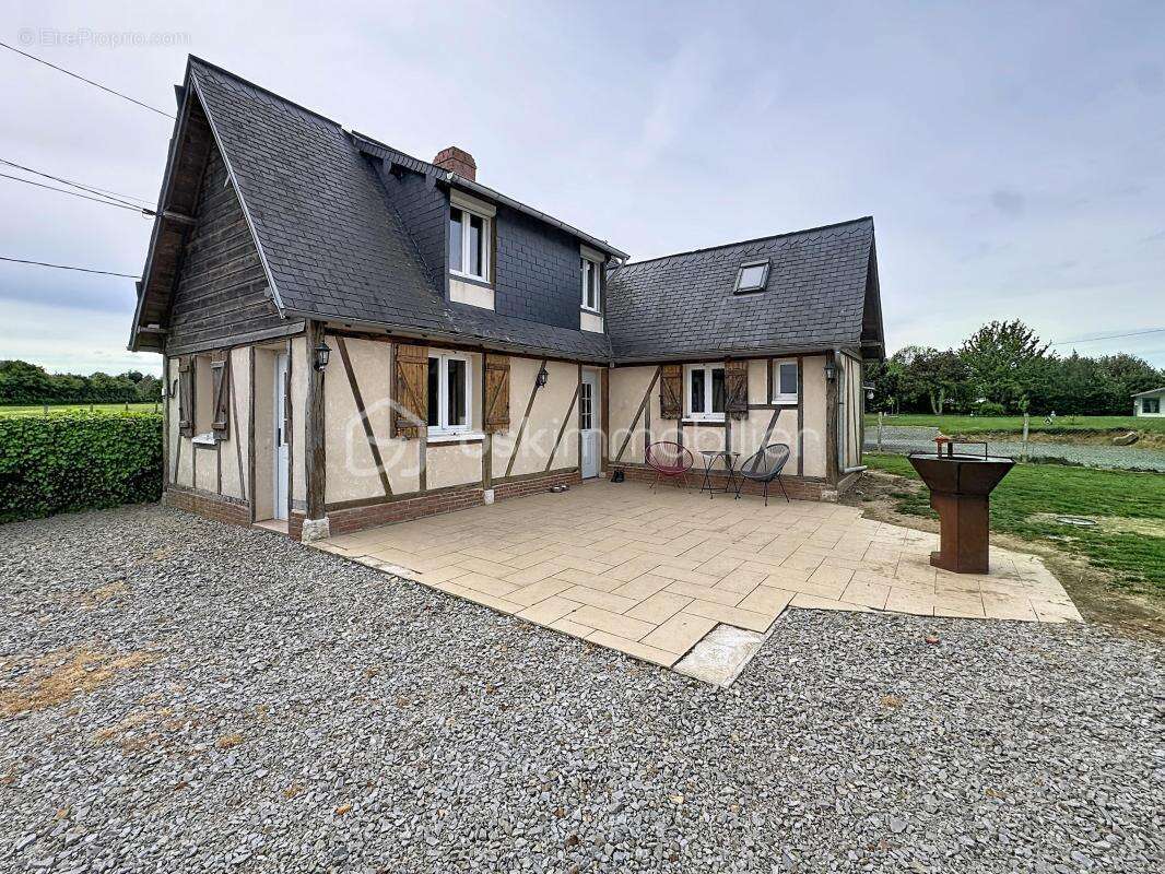 Maison à SAINT-AUBIN-LE-VERTUEUX