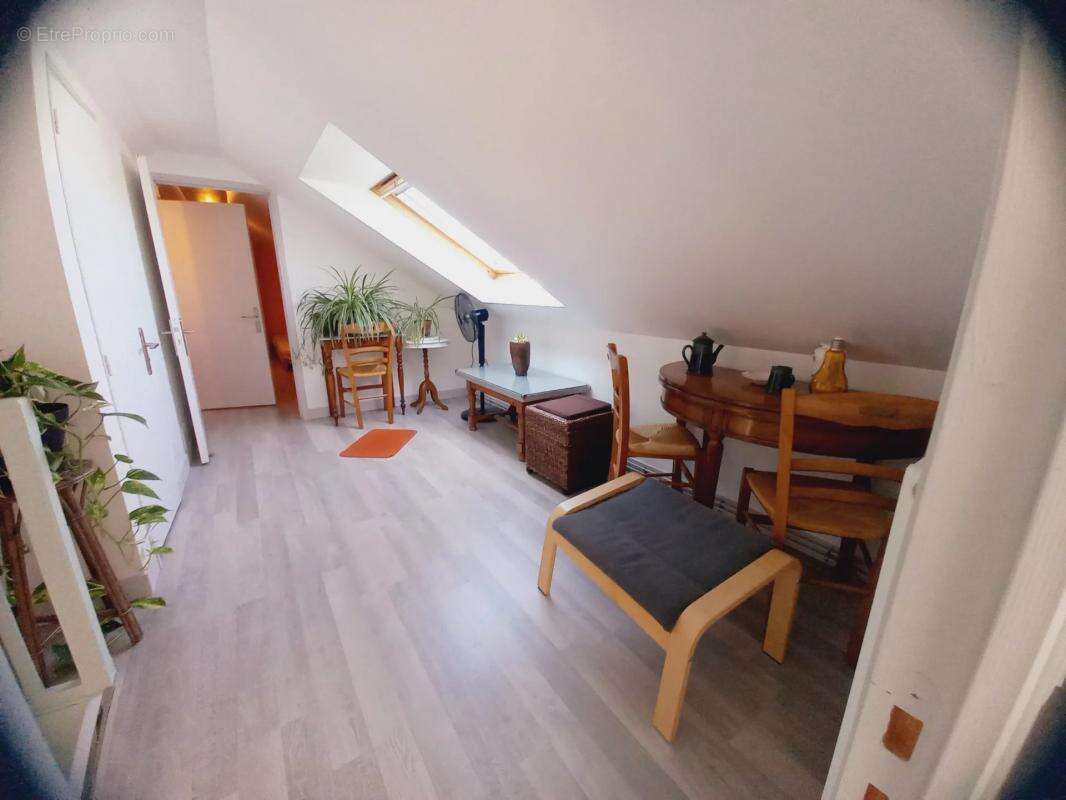 Maison à LA MEMBROLLE-SUR-CHOISILLE