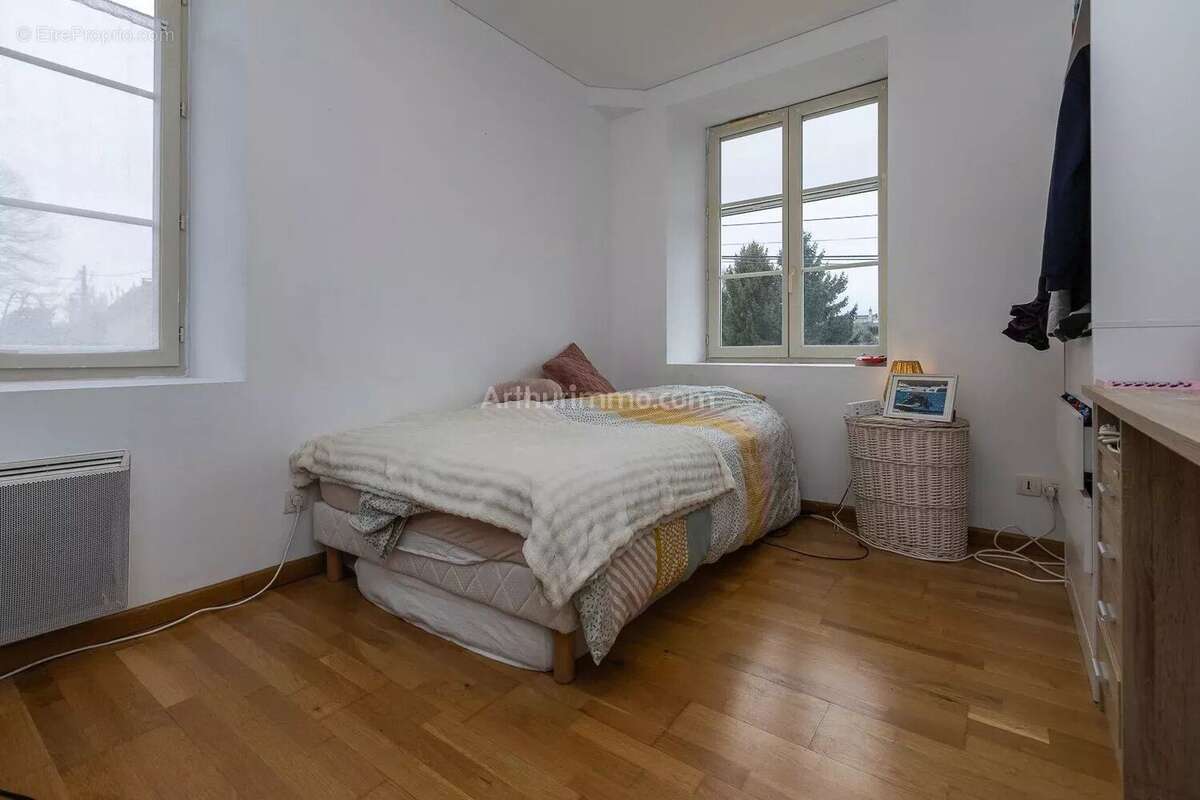 Appartement à DOLOMIEU