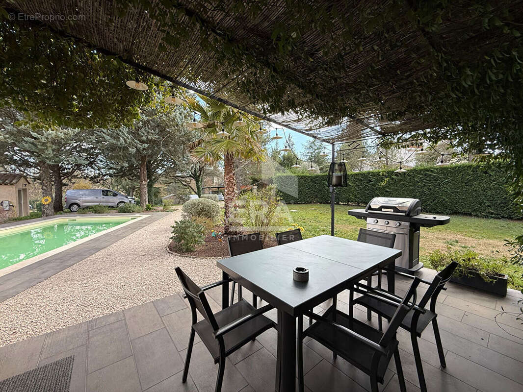 Maison à SAINT-MAXIMIN-LA-SAINTE-BAUME