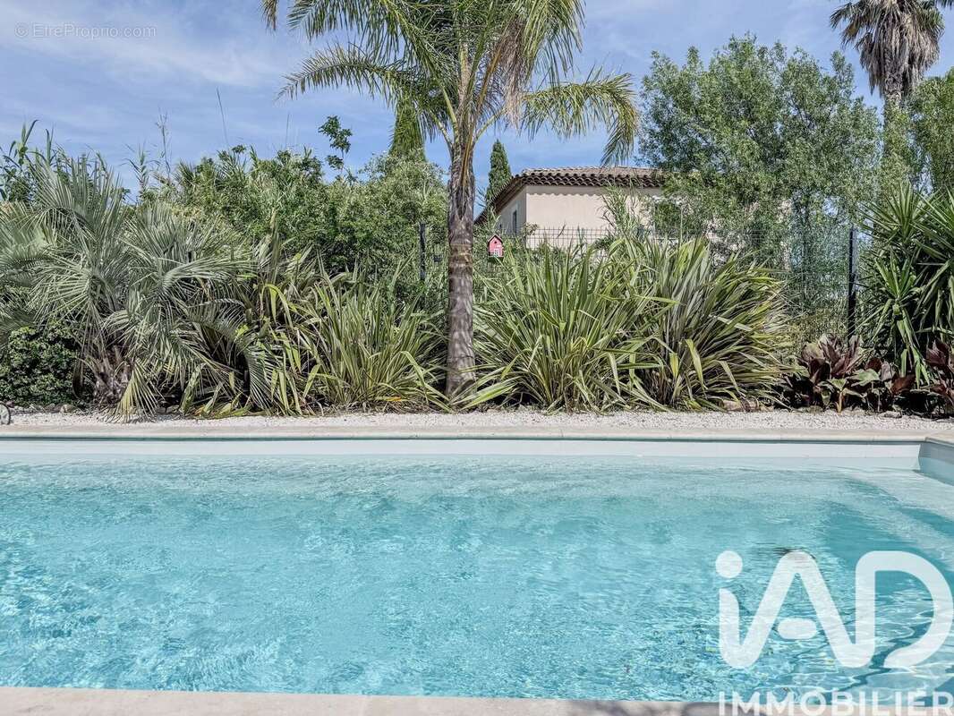 Photo 5 - Maison à CUERS