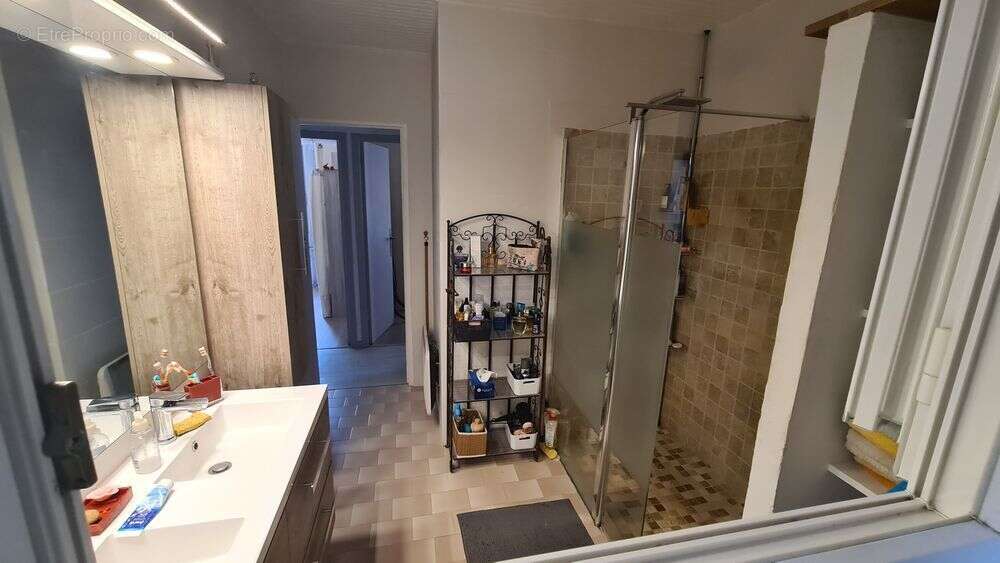 Maison à SAINTE-TULLE