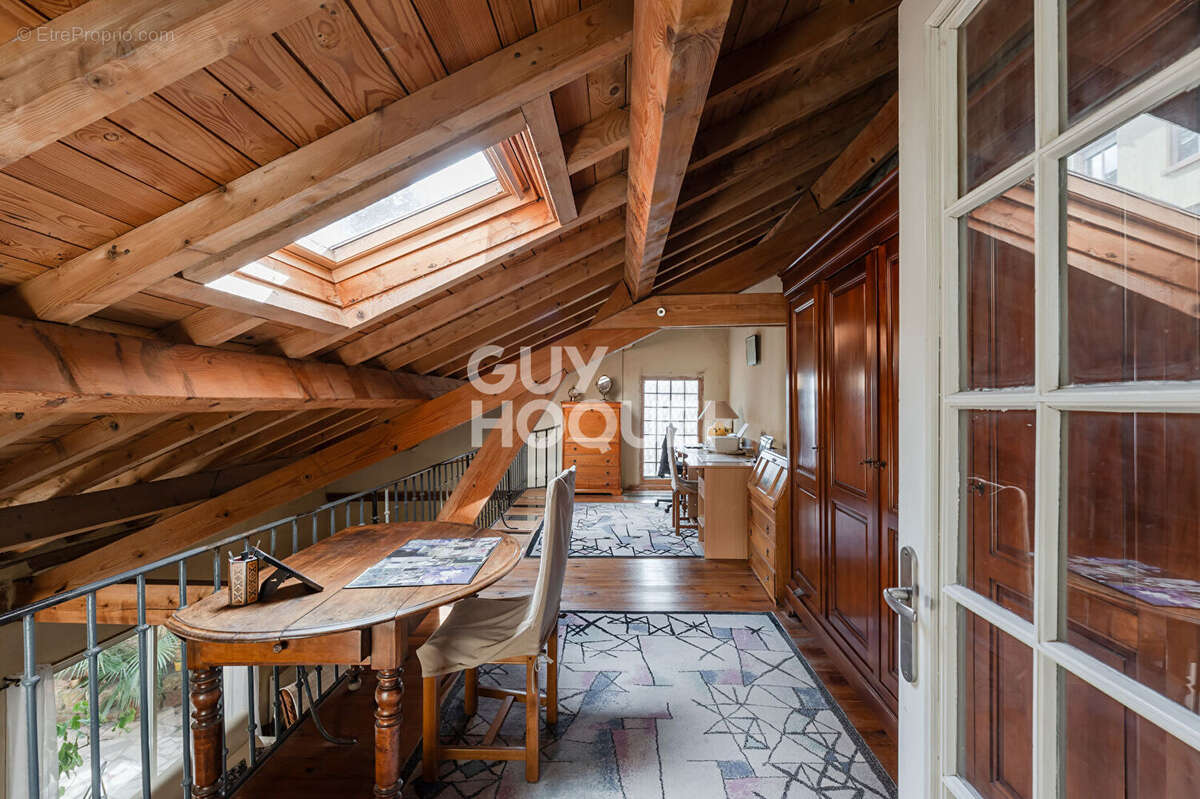 Maison à LYON-4E