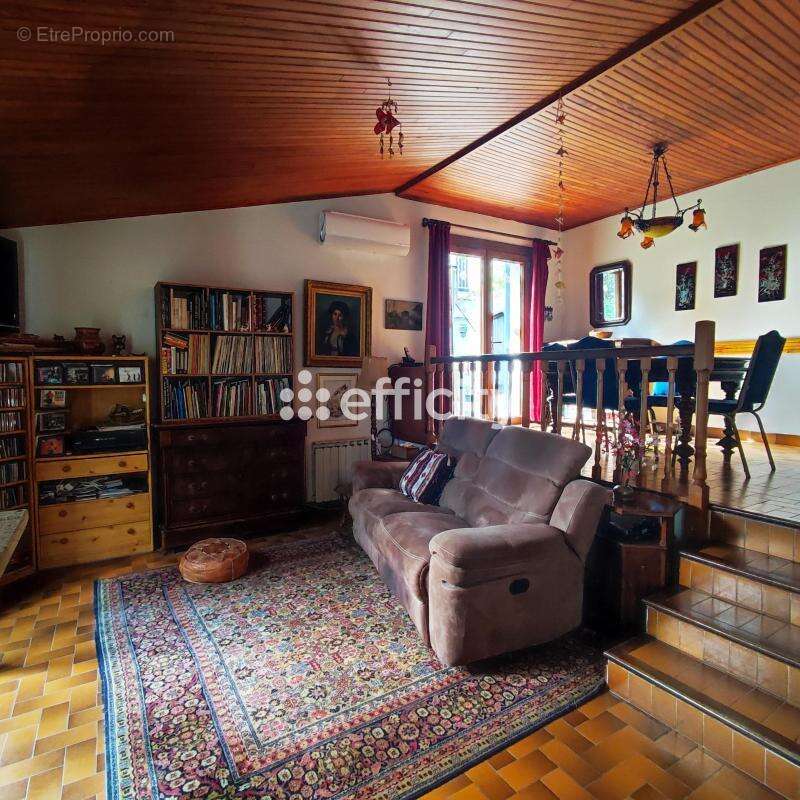 Maison à VILLENEUVE-LES-AVIGNON