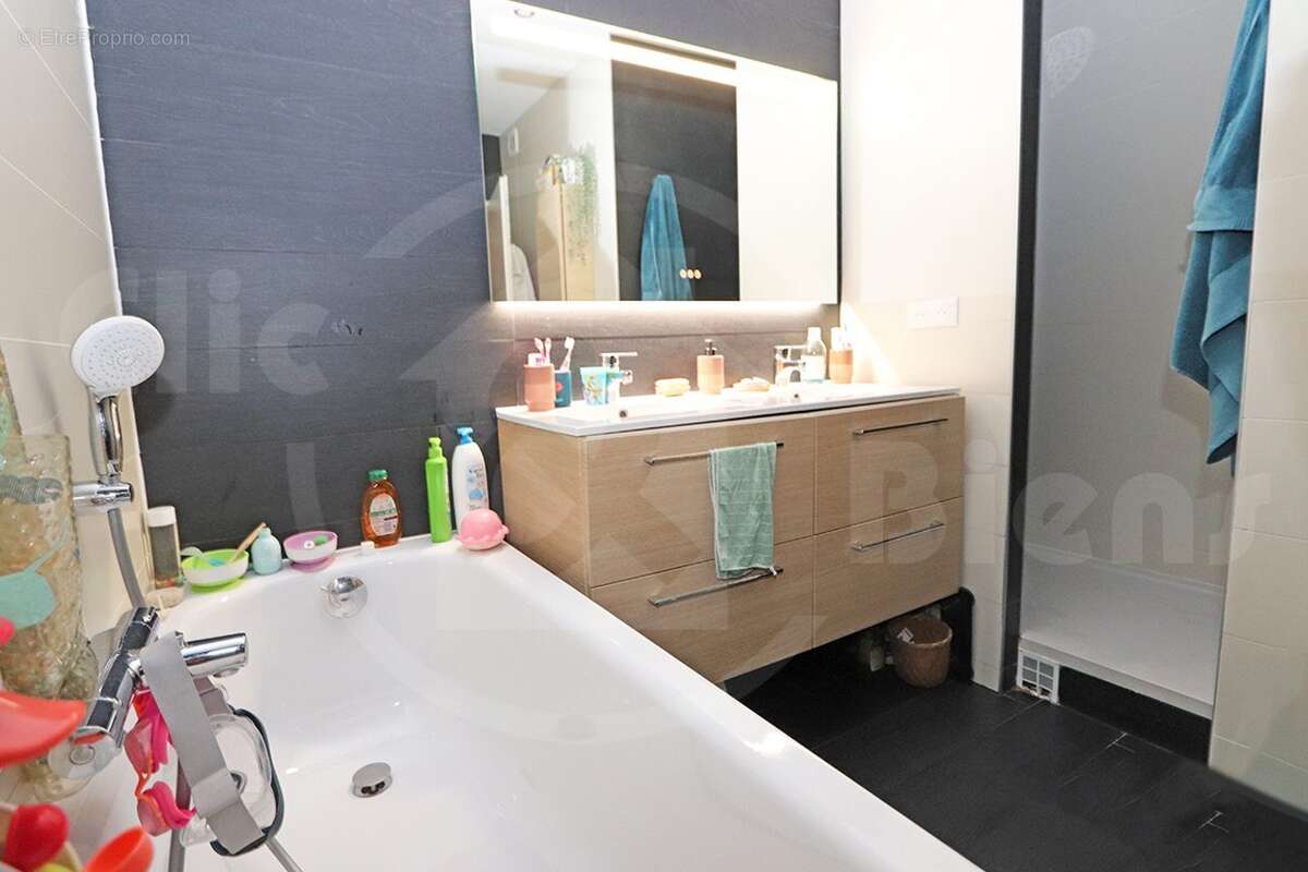 Appartement à BAGNEUX