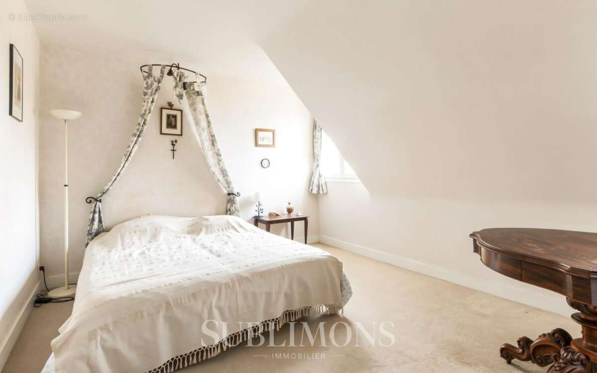 Maison à LARMOR-BADEN