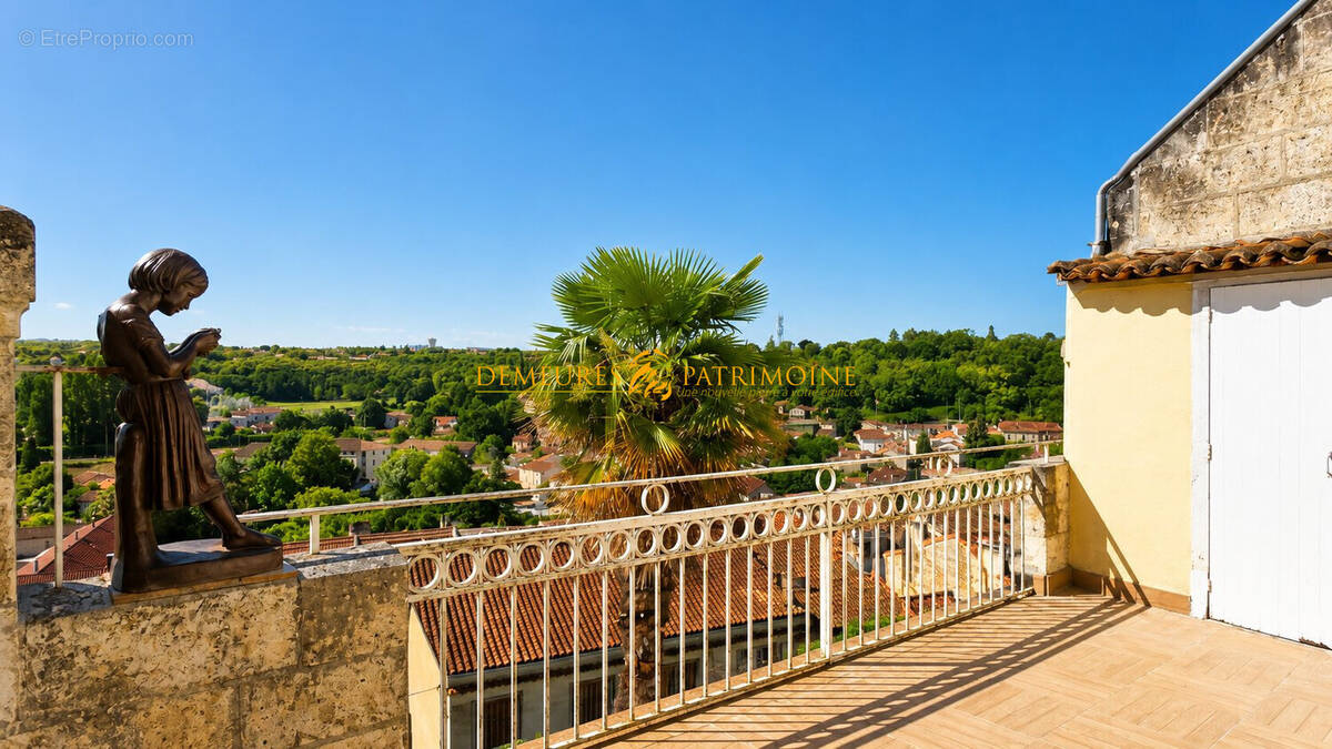 Maison à ANGOULEME