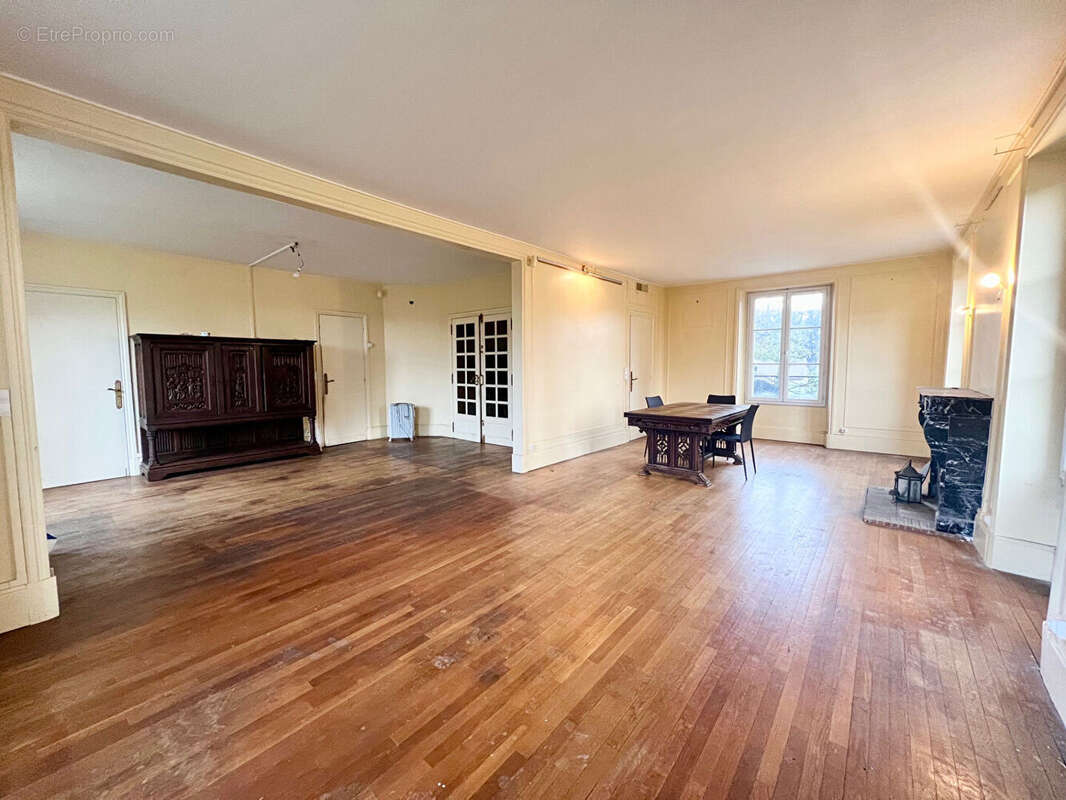 Maison à BRIE-COMTE-ROBERT