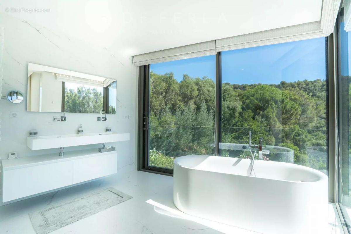 Maison à CAVALAIRE-SUR-MER