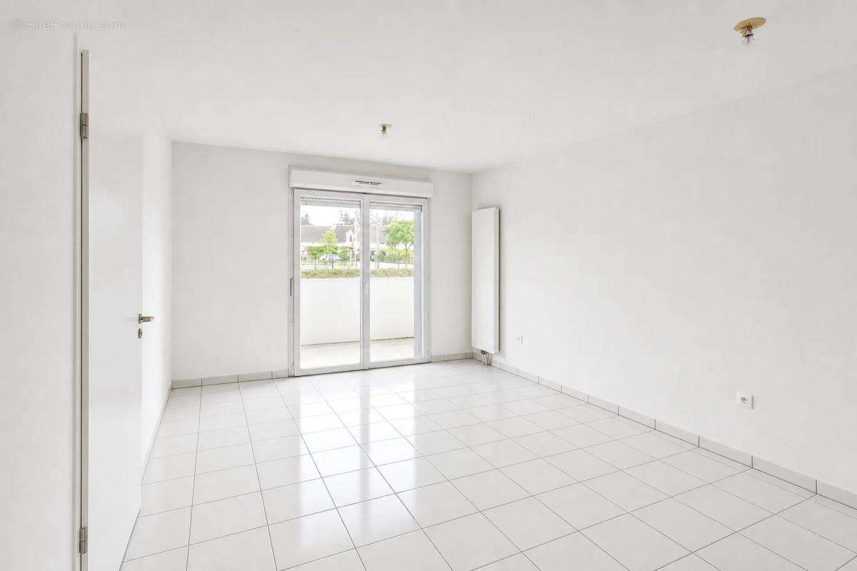 Appartement à AMILLY