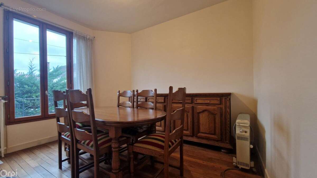 Maison à NEUILLY-SUR-MARNE