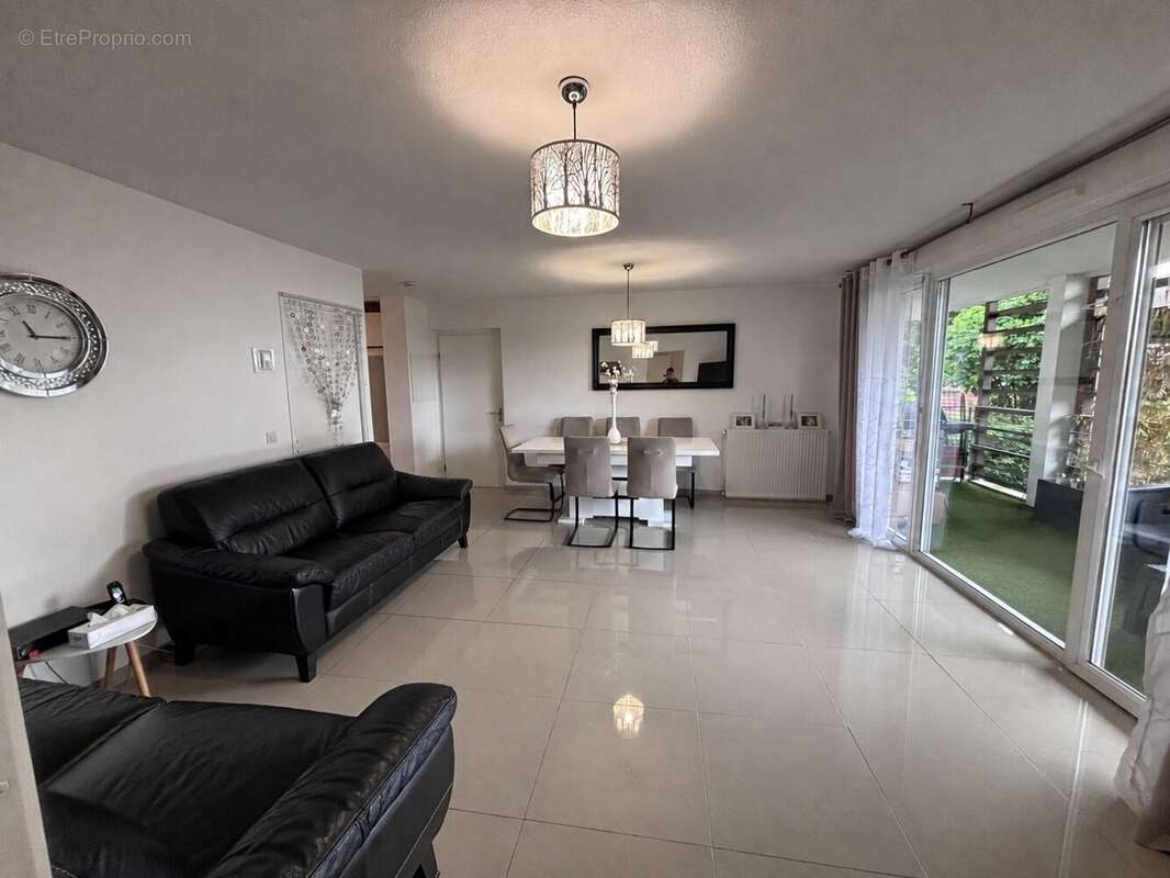 Appartement à METZ-TESSY