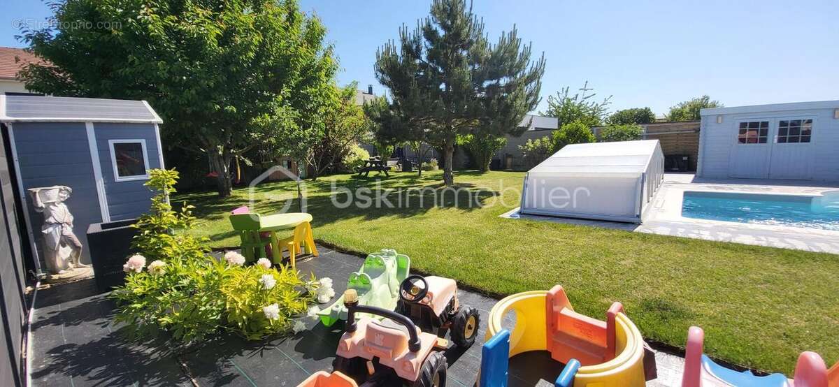 Maison à ISLES-SUR-SUIPPE