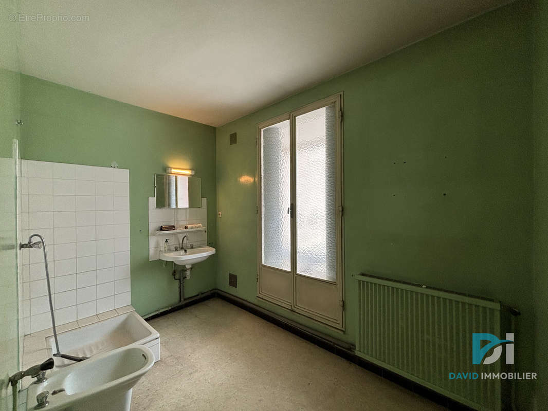 Appartement à BESSAN