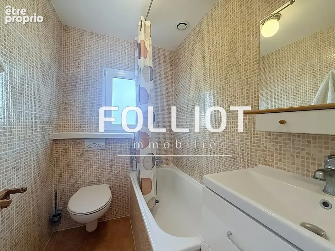 A Vendre Maison avec autonomie de plain pied à Lindberg plage face aux dunes. - photo 13