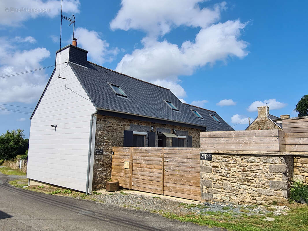 Maison à SAINT-ADRIEN